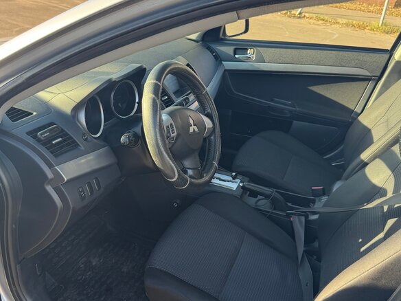 2010 Mitsubishi Lancer X, серый, 640000 рублей - вид 7