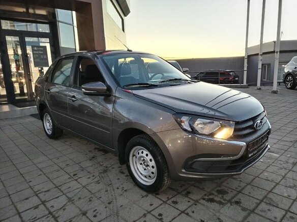 2026 Lada (ВАЗ) Granta I Рестайлинг, коричневый, 1088000 рублей - вид 2