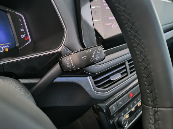 2026 Volkswagen Tharu XR, серый, 2980000 рублей - вид 25