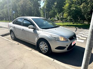 2011 Ford Focus II Рестайлинг, серебристый, 590000 рублей, вид 3