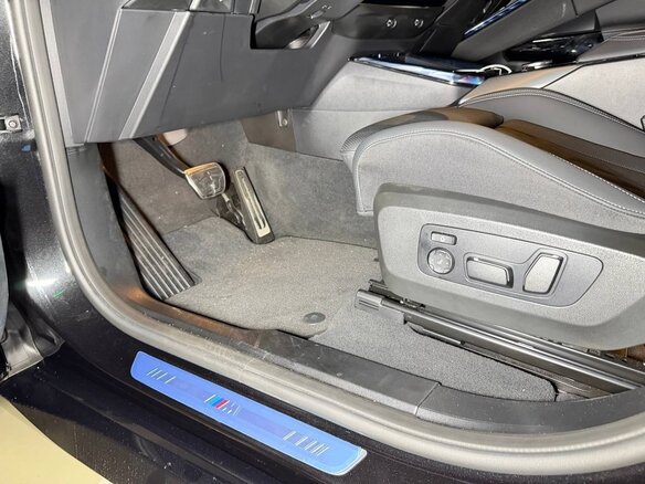 2025 BMW X3 20i xDrive IV (G45/G48), чёрный - вид 30
