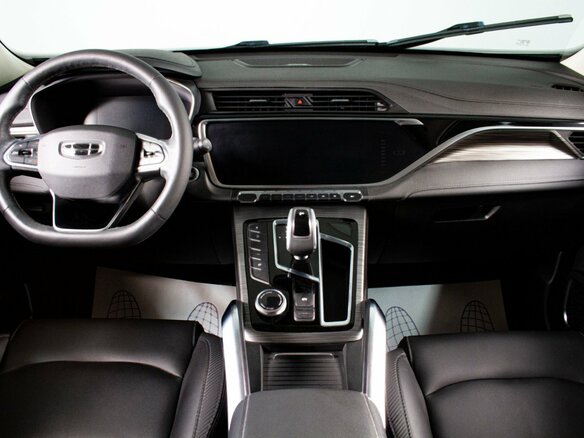 2022 Geely Atlas Pro, белый, 2049000 рублей - вид 11