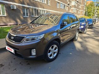 2014 Kia Sorento II Рестайлинг, бежевый, 1750000 рублей, вид 1