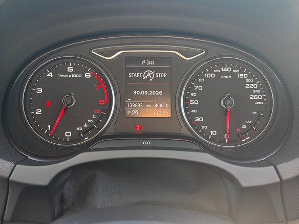 2014 Audi A3 III (8V), чёрный, 1300000 рублей - вид 14