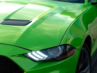 2018 Ford Mustang VI Рестайлинг, зелёный, 2450000 рублей, вид 4