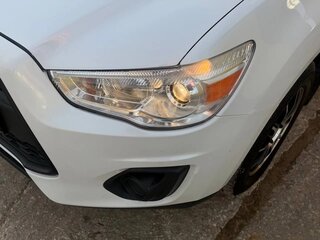 2014 Mitsubishi ASX I Рестайлинг, белый, 920000 рублей, вид 2