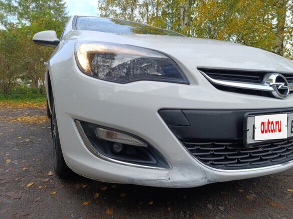 2014 Opel Astra J Рестайлинг, белый, 580000 рублей - вид 5