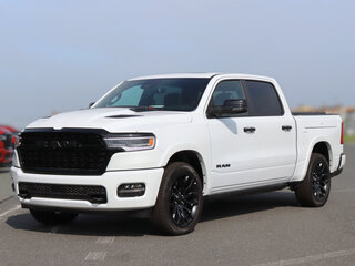 2025 Ram 1500 Crew Cab V Рестайлинг, белый, 11490000 рублей, вид 1