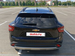 2023 Chevrolet Trax II, чёрный, 1950000 рублей, вид 3