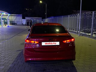 2016 Hyundai Elantra VI (AD), красный, 1100000 рублей, вид 5