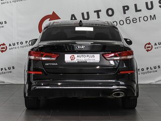 2018 Kia Optima IV Рестайлинг, чёрный, 1949000 рублей, вид 4