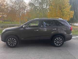 2012 Kia Sorento II Рестайлинг, бежевый, 1430000 рублей, вид 4