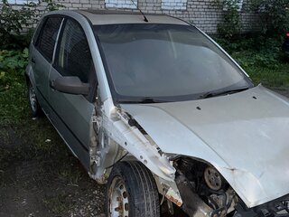 2002 Ford Fiesta Mk5, серебристый, 80000 рублей, вид 1