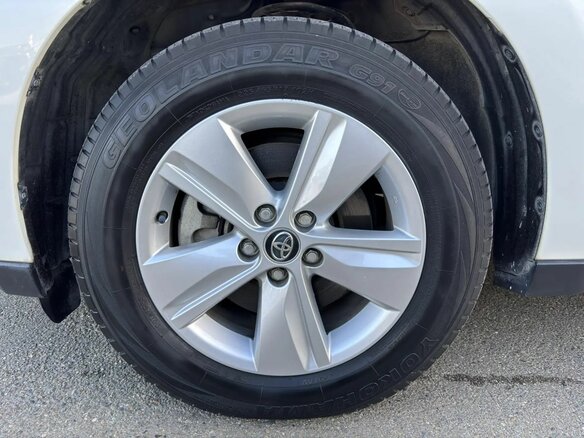 2018 Toyota Harrier III (XU60) Рестайлинг, белый, 2999900 рублей - вид 9