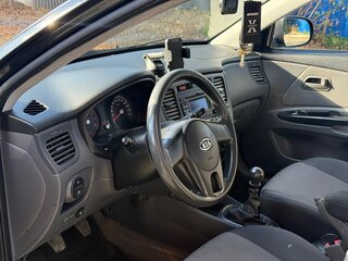 2009 Kia Rio II, чёрный, 380000 рублей, вид 5