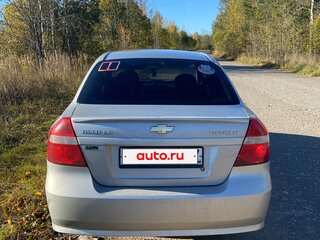 2010 Chevrolet Aveo I Рестайлинг, серебристый, 410000 рублей, вид 3