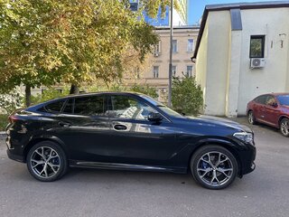 2020 BMW X6 30d III (G06), чёрный, 8300000 рублей, вид 3