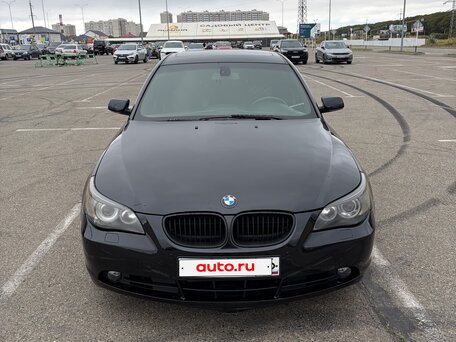 2003 BMW 5 серии 525i V (E60/E61), чёрный, 849999 рублей, вид 4