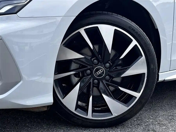 2022 Audi A3 35 TFSI Long IV (8Y), белый, 1619000 рублей - вид 6