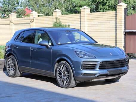 2020 Porsche Cayenne III, голубой, 5950000 рублей, вид 1
