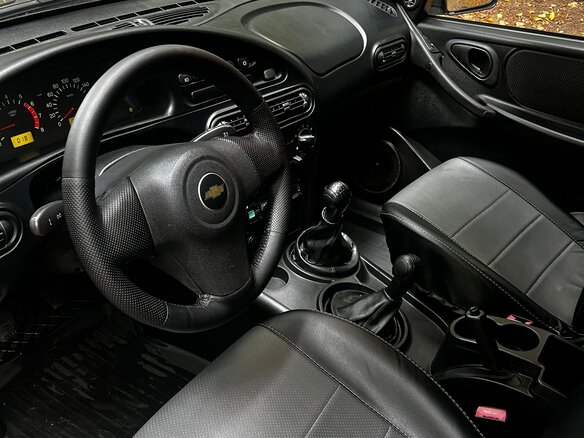 2014 Chevrolet Niva I Рестайлинг, серый - вид 8