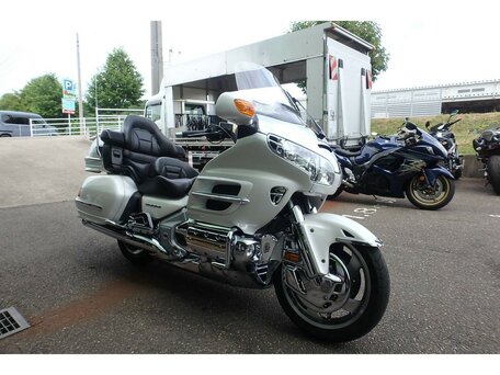 2005 Honda GL 1800 Gold Wing, белый, 1099000 рублей, вид 4