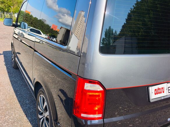 2018 Volkswagen Multivan T6, серый, 4800000 рублей - вид 8