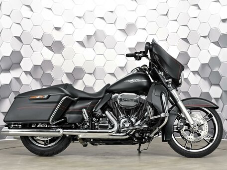2016 Harley-Davidson Street Glide Special, чёрный, 1577000 рублей, вид 3