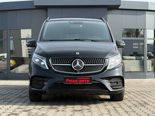 2022 Mercedes-Benz V-Класс Compact 300 d компактный III (W447) Рестайлинг, чёрный, 7500000 рублей, вид 2