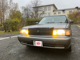 1994 Toyota Crown IX (S140), серый, 420000 рублей, вид 3