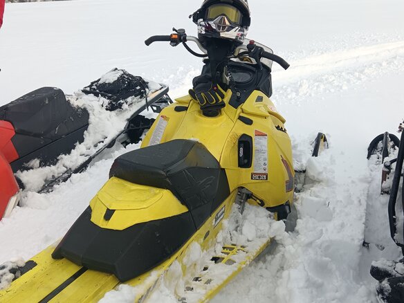 2015 BRP Ski-Doo Summit 800, жёлтый, 590000 рублей - вид 2