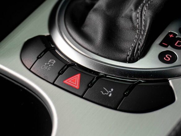 2012 Audi TT II (8J) Рестайлинг, белый, 1609000 рублей - вид 24