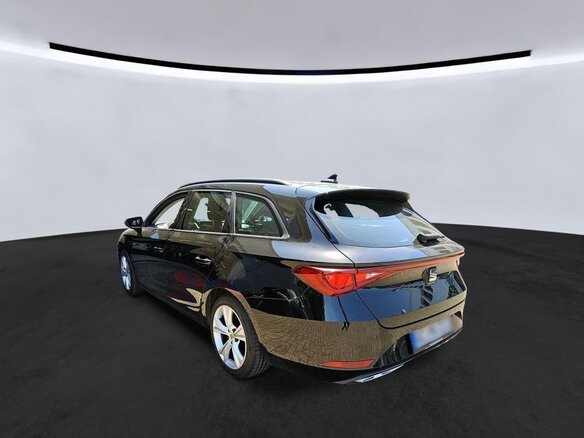 2022 SEAT Leon IV, чёрный, 1725000 рублей - вид 11