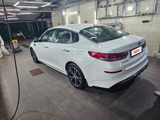 2018 Kia Optima IV, белый, 1750000 рублей, вид 3