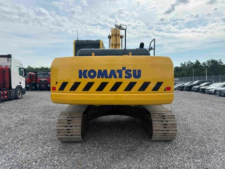 2019 Komatsu PC220-8, жёлтый, 7450000 рублей, вид 4
