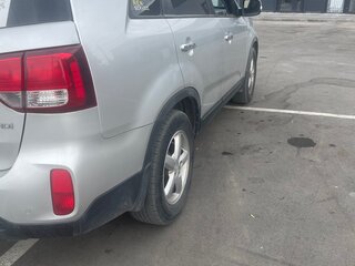 2012 Kia Sorento II Рестайлинг, серебристый, 1250000 рублей, вид 4