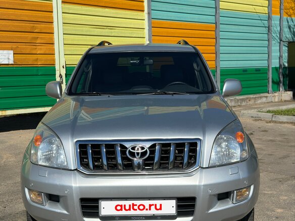 2005 Toyota Land Cruiser Prado 5-speed 120 Series, серебристый, 1900000 рублей - вид 1