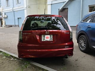 2010 Honda Stream II Рестайлинг, красный, 1150000 рублей, вид 5