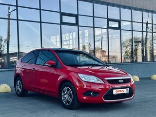 2010 Ford Focus II Рестайлинг, красный, 699000 рублей, вид 4
