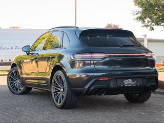 2023 Porsche Macan S I Рестайлинг 2, белый, 8990000 рублей, вид 3