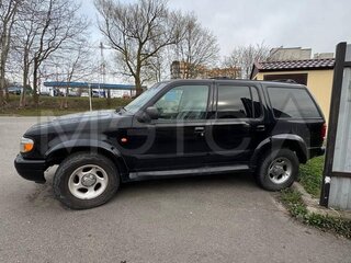1998 Ford Explorer II, чёрный, 300000 рублей, вид 2