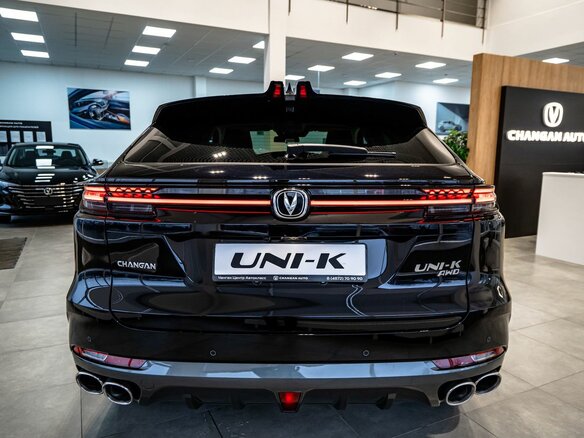 2024 Changan UNI-K, чёрный, 3700000 рублей - вид 1