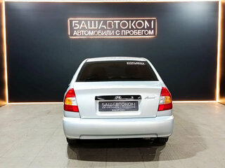 2011 Hyundai Accent ТагАЗ II, серебристый, 390000 рублей, вид 5