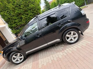2007 Mitsubishi Outlander II, чёрный, 950000 рублей, вид 2