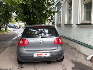 2004 Volkswagen Golf V, серый, 300000 рублей, вид 4
