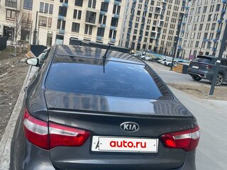 2013 Kia Rio III, серый, 330000 рублей, вид 3