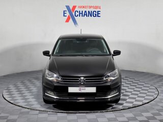 2015 Volkswagen Polo V Рестайлинг, чёрный, 899000 рублей, вид 2