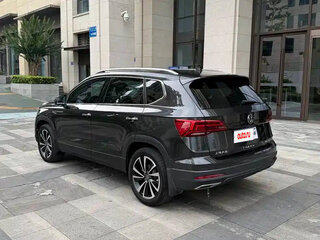 2023 Volkswagen Tharu I, чёрный, 1490444 рублей, вид 5