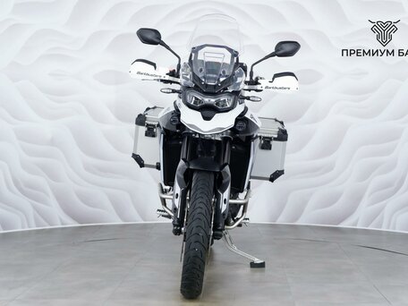 2024 Triumph Tiger 900, белый, 1299000 рублей, вид 4
