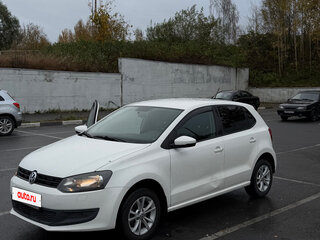 2010 Volkswagen Polo V, белый, 520000 рублей, вид 3